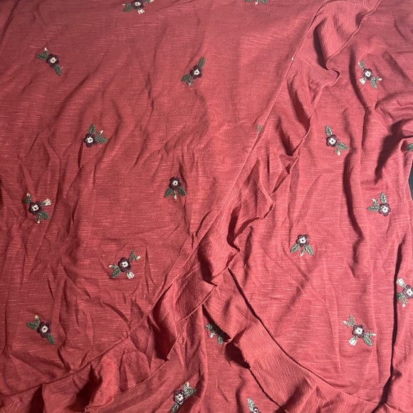 Francesca’s Floral Blouse - Picture 8 of 10